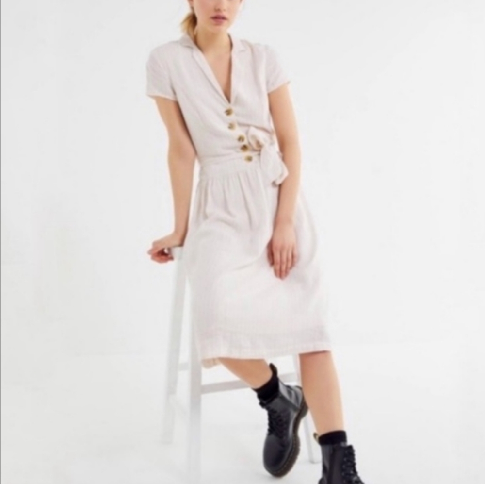 Urban Outfitters Natalie Linen belted shirt dress stripe midi, NWT, size medium